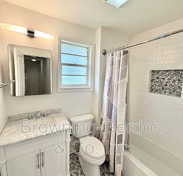 1017 14th Ave S — Photo 11