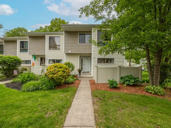 47 Currier Place #47, Cheshire, CT 06410
