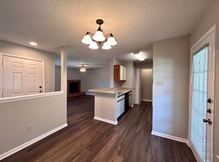 8913 Schick Rd APT C, Austin, TX 78729