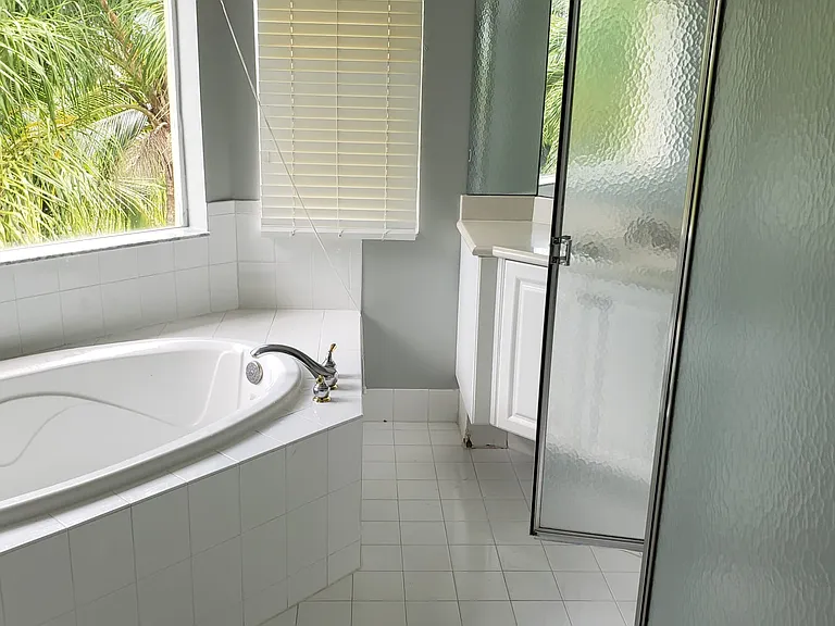 833 SW 167th Ave — Photo 9