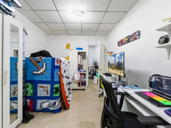 123 47th Street image 24 of 26