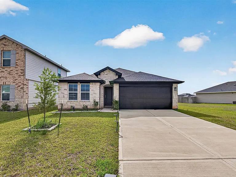 4222 Zeke Estates Ln — Photo 4