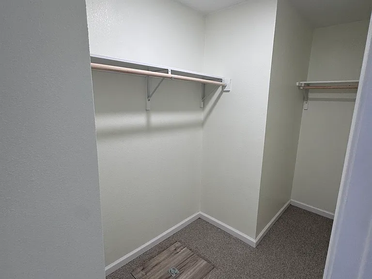 1736 Ransom Ter — Photo 16
