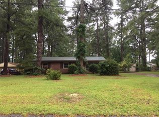 7521 Crown Ave, Fayetteville, NC 28303