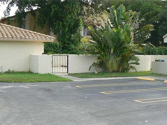 5th image of 3111 Coral Ridge Dr #3111