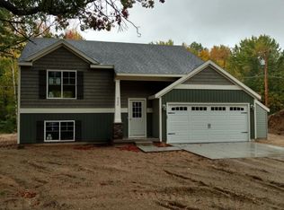 644 W Sand Hills Ct, Newaygo, MI 49337