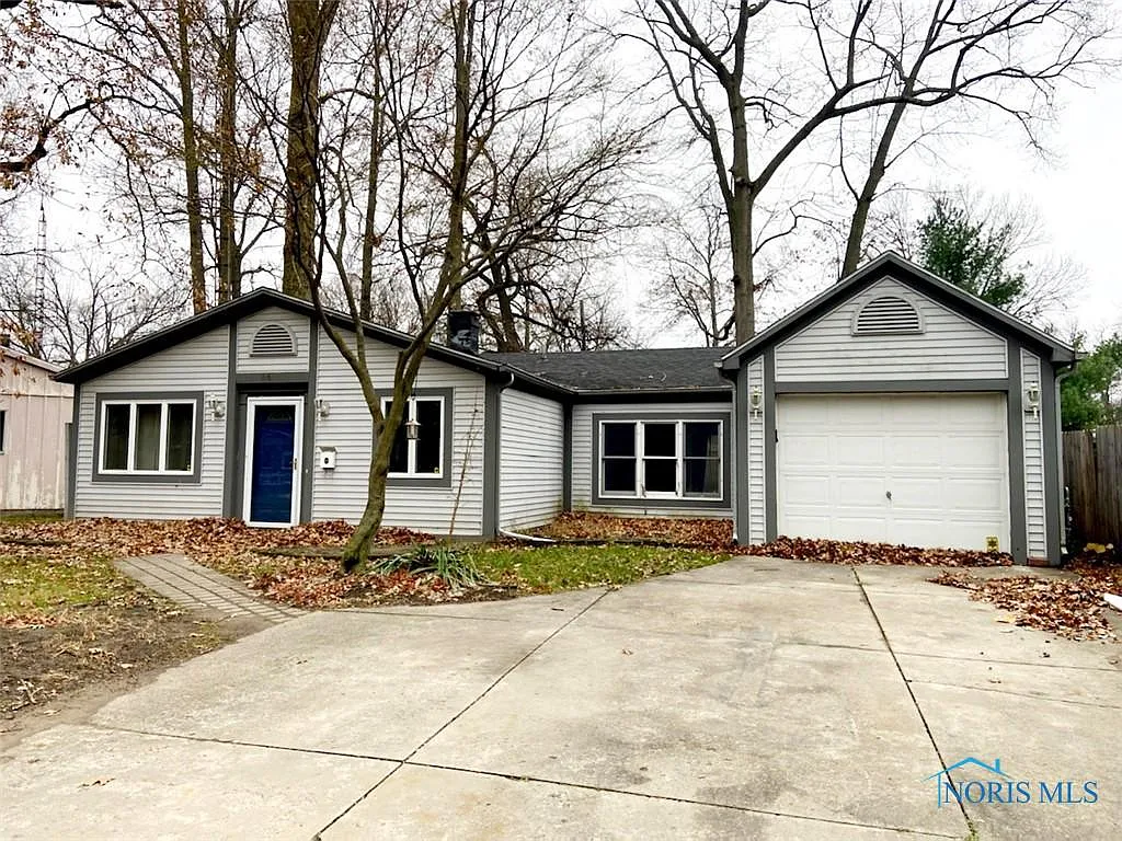 6631 Abbotswood Dr photo 1