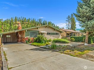 826 Pine St, Leavenworth, WA 98826