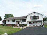 1st image of 76 Pamela Dr