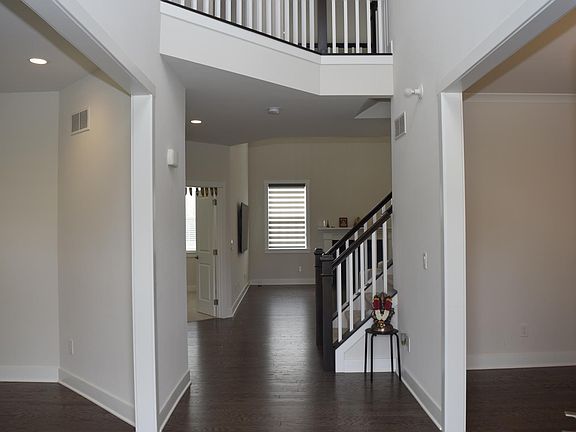 3rd image of 51069 Meadowlands Ln #134