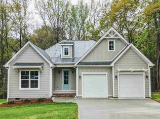 202 Wellesley Dr, Spartanburg, SC 29307