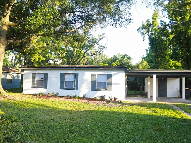 5084 Andrews St — Photo 19