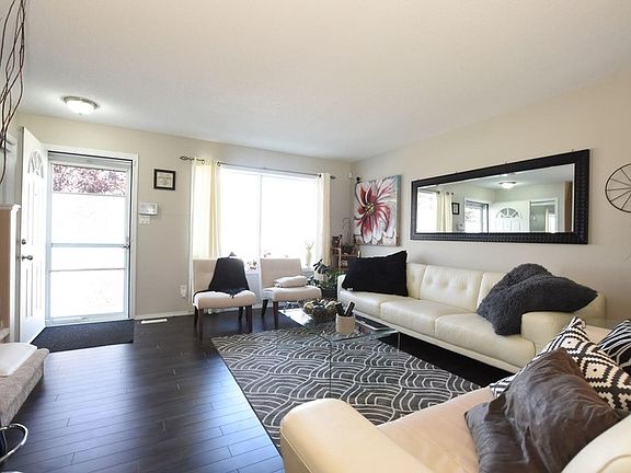 4th image of 2788 Cranbourn Cres