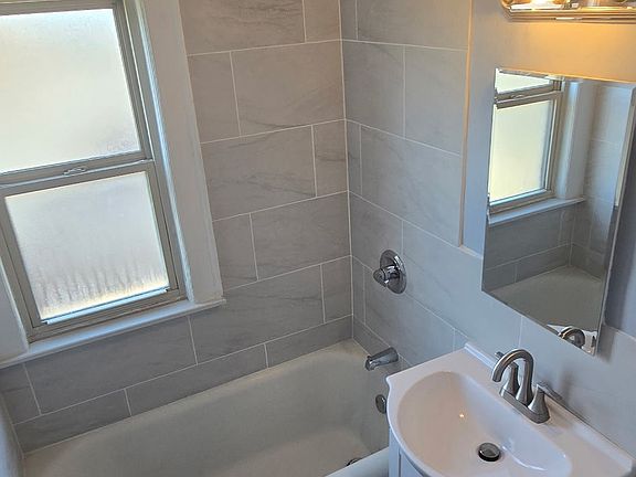 5th image of 12206 Clifton Blvd #44