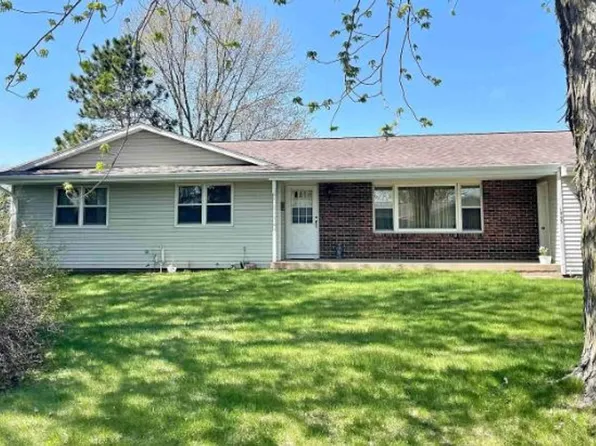 1753 Shutters St, Thomson, IL 61285