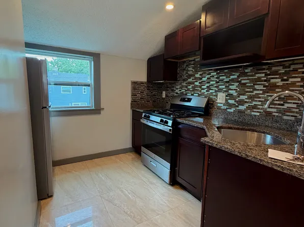 1 Convoy Dr #375, New Britain, CT 06051