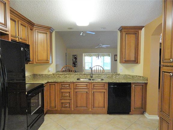 5th image of 1436 Bluewater Dr