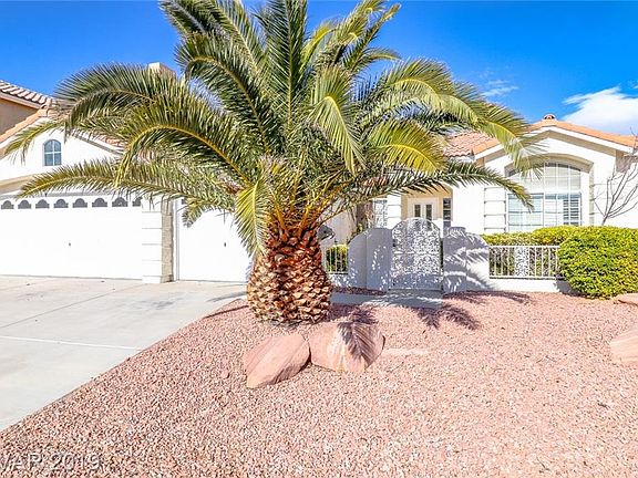3rd image of 7904 Magnolia Glen Ave