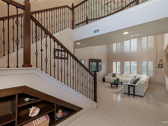 4th image of 1320 Habanero Ln