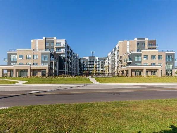 5055 Greenlane Rd #611, Lincoln, ON L0R 1B3