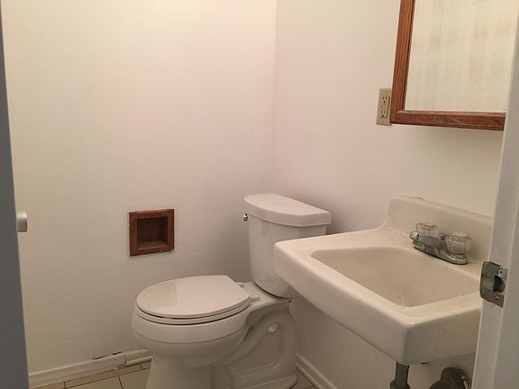 3rd image of 8393 Medford St