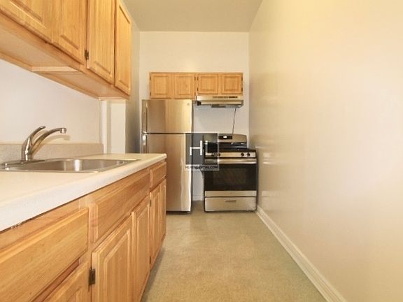 3rd image of 8615 Fort Hamilton Pkwy #11
