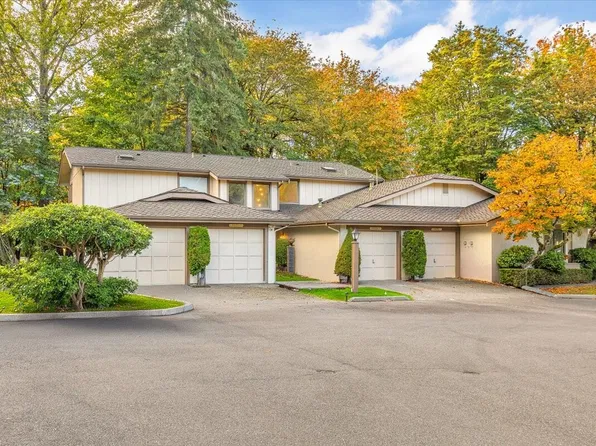 16020 Village Green Drive #B, Mill Creek, WA 98012