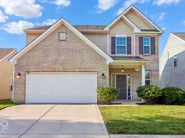 5779 Blue Sky Dr, Whitestown, IN 46075