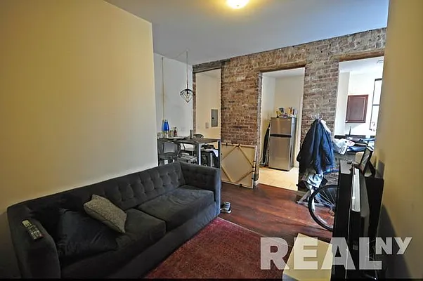 Rented by REAL New York | media 13