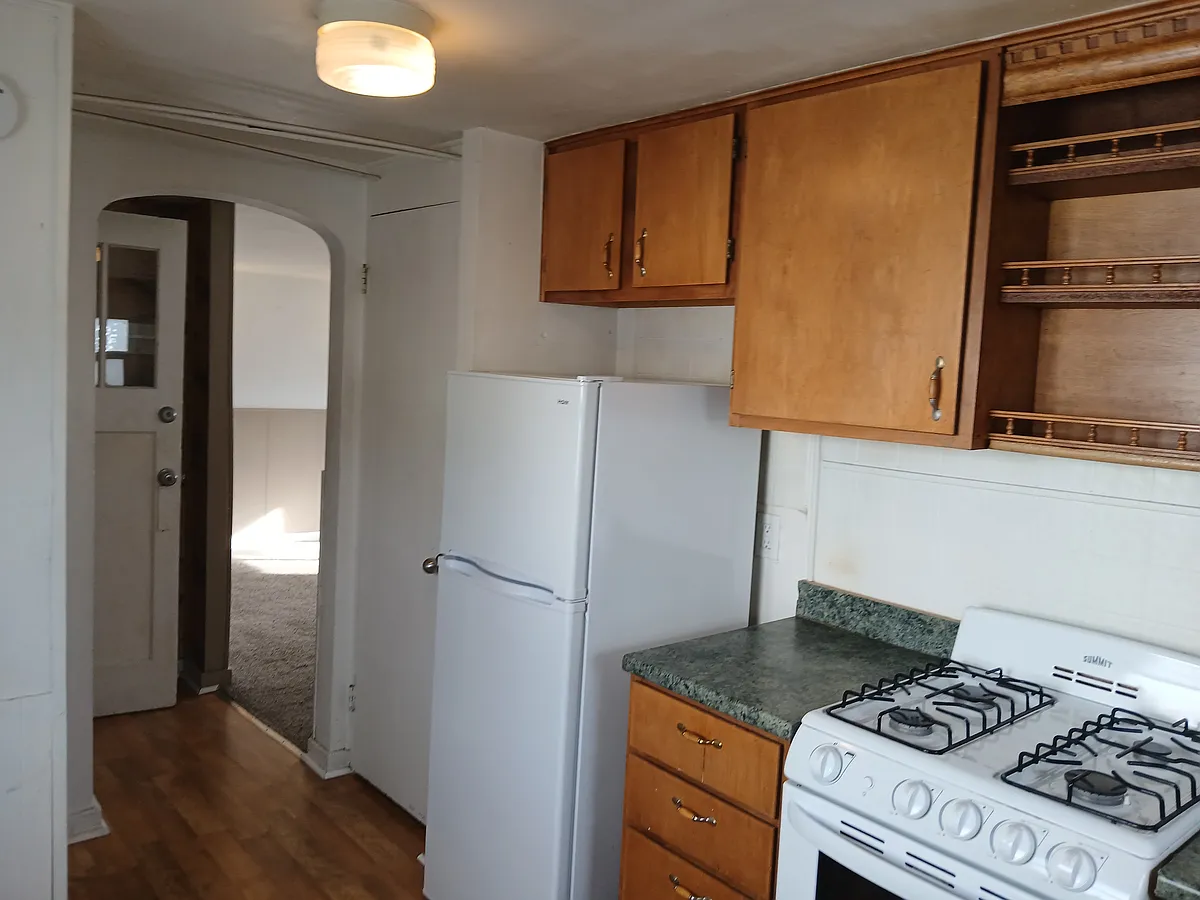 Building Photo - 2616 Bent Ave #B