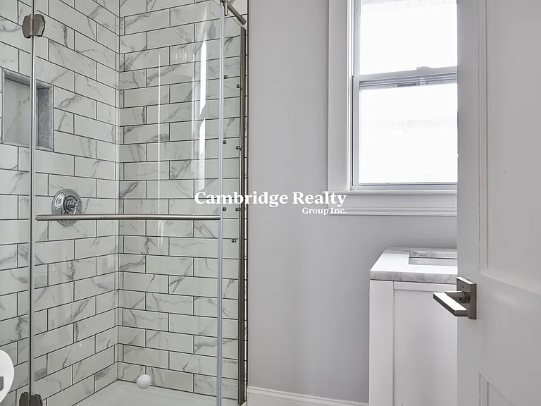 52 Mansfield St #T — Photo 8