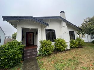 2520 H St, Eureka, CA 95501