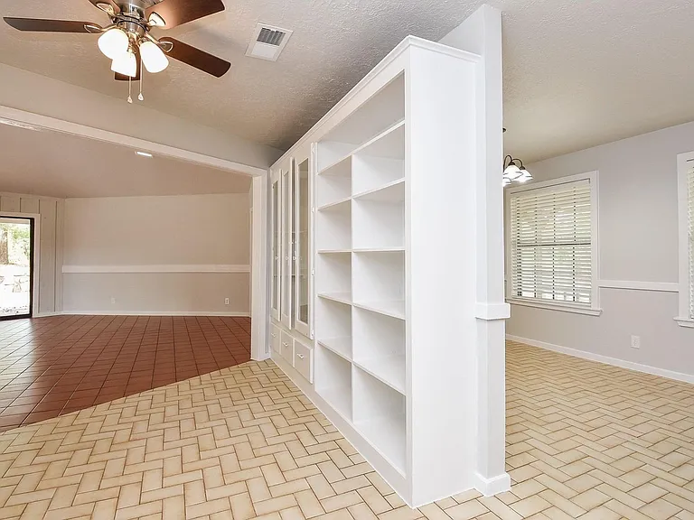12713 Roy Harris Loop — Photo 22