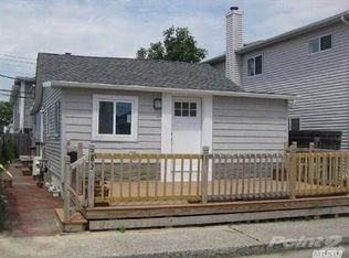 85 New Hampshire St, Long Beach, NY 11561