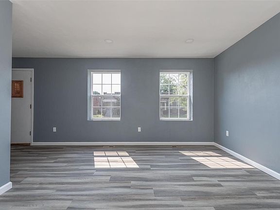 5th image of 4761 Idaho Ave