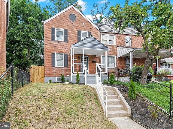 4th image of 2850 Oakford Ave