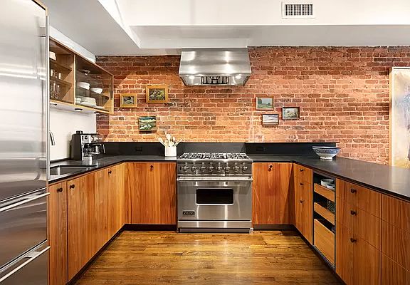 4th image of 51 Warren St APT 4W