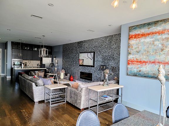 5th image of 2200 Victory Ave APT 1001
