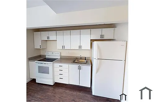 2065 Ryer Ave #11C Photo 1