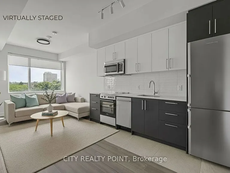664 Spadina Ave #906 — Photo 1