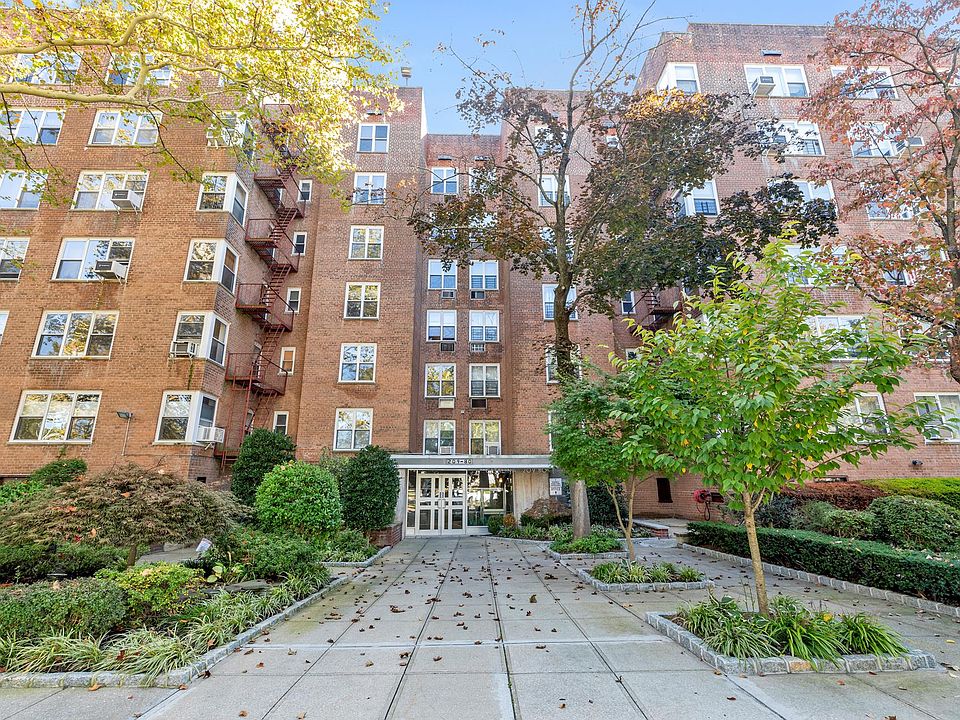 1st image of 20920 18th Ave APT 5F