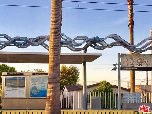 5th image of 1702 Exposition Blvd