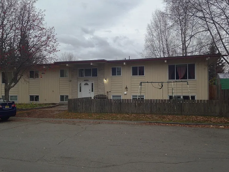 4311 N Star St — Photo 10