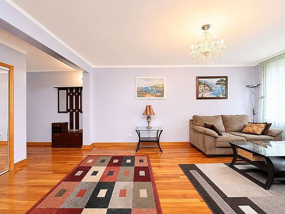 3rd image of 2455 Haring St APT 5D
