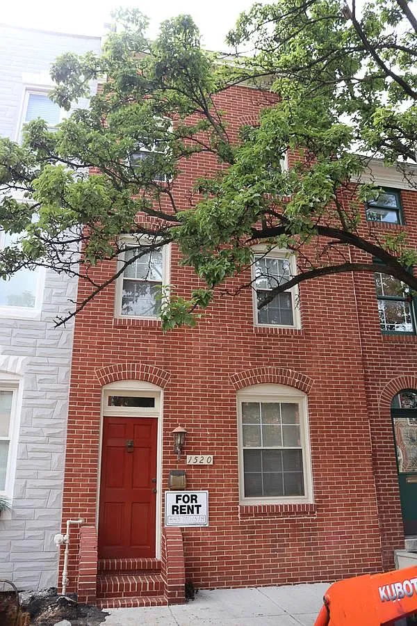 1520 Riverside Ave — Photo 1