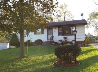 7736 Bigger St, Merrillville, IN 46410