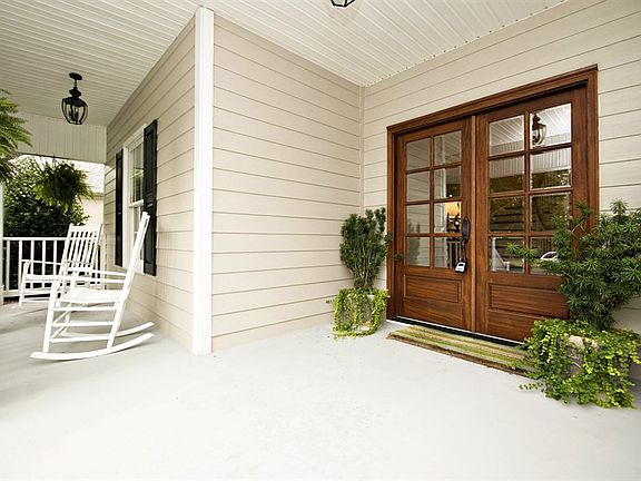 4th image of 5015 Heddon Way