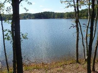 308 Shoreview Dr, Chesnee, SC 29323