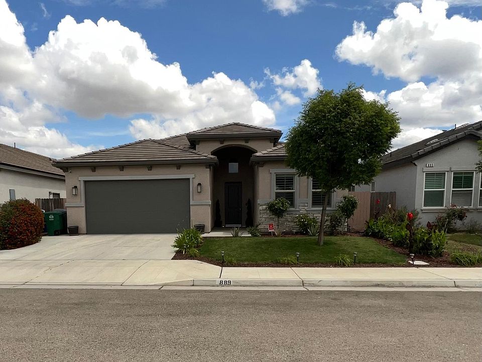 1st image of 889 Coloma Pl