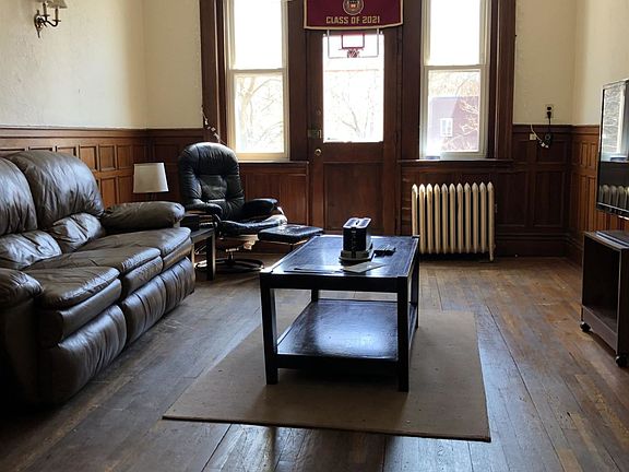 2013 Commonwealth Ave. Boston - Brighton Building Photo 7